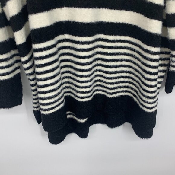 Ava & Viv Sweater Stripe Black Fuzzy VNeck Pullover Tunic NWT - Picture 5 of 10